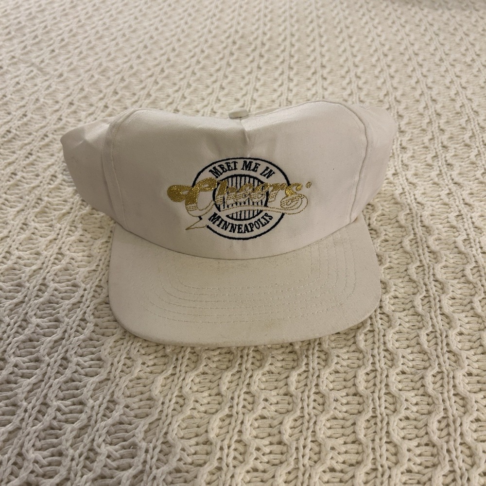 Vintage Cheers Snap Back Meet Me In Minneapolis White Hat Stains On Top